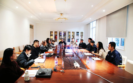 標(biāo)題：呼和浩特分院團(tuán)委舉辦“聚青年眾志，話(huà)青春成長(zhǎng)”團(tuán)員青年交流分享活動(dòng)
瀏覽次數(shù)：1017
發(fā)表時(shí)間：2024-12-05